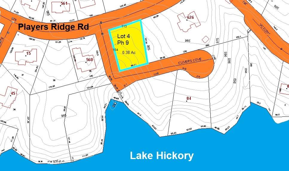 Lake Hickory Main Channel Year Round lake views! Hickory