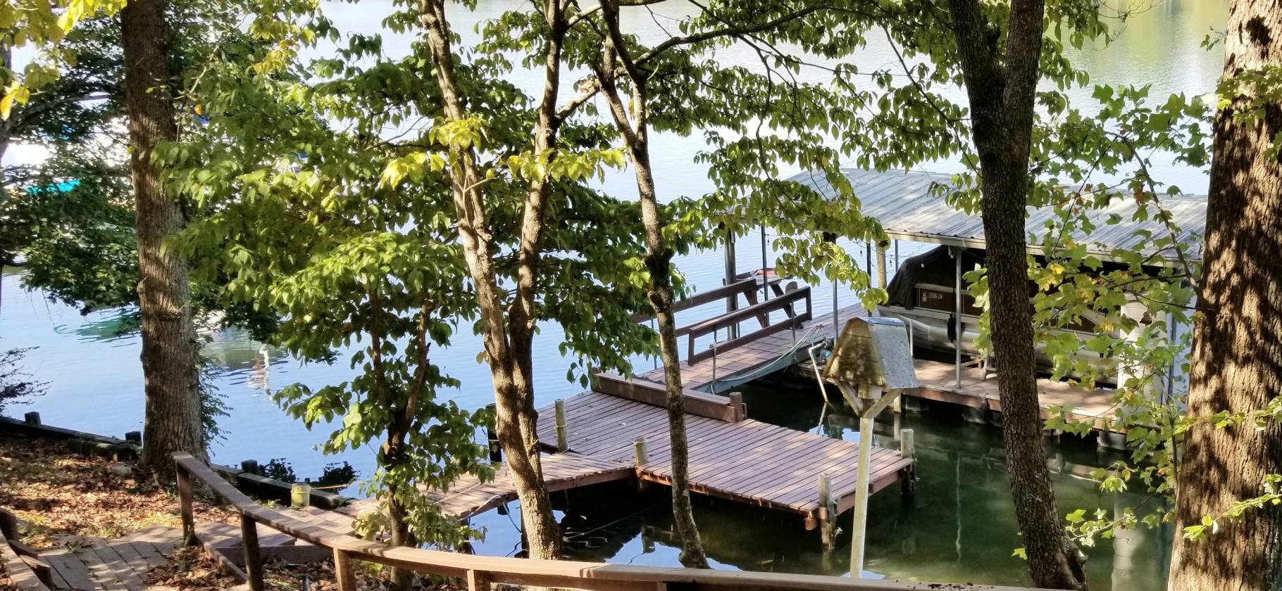 Beautiful Watts Bar Lake Custom Three Level Home with... Spring