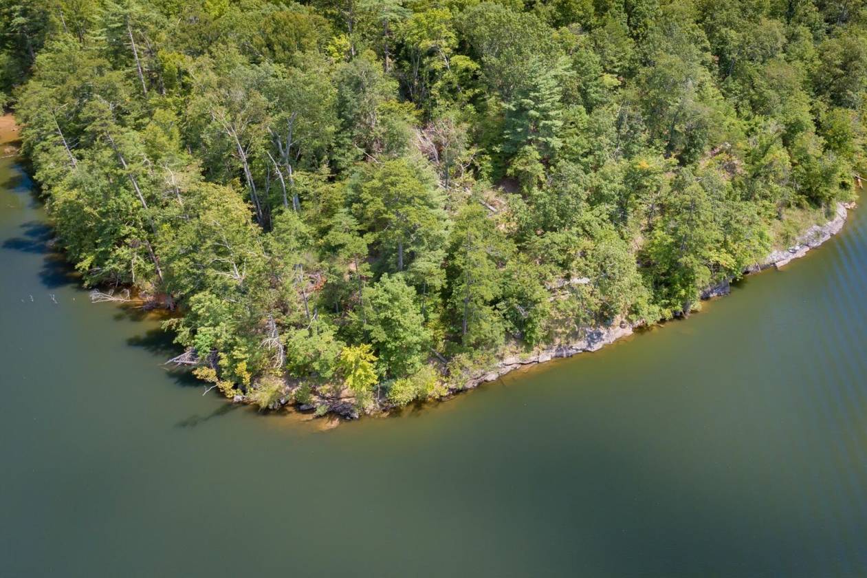 Awesome sunset views on this Lake Hickory waterfront lot in