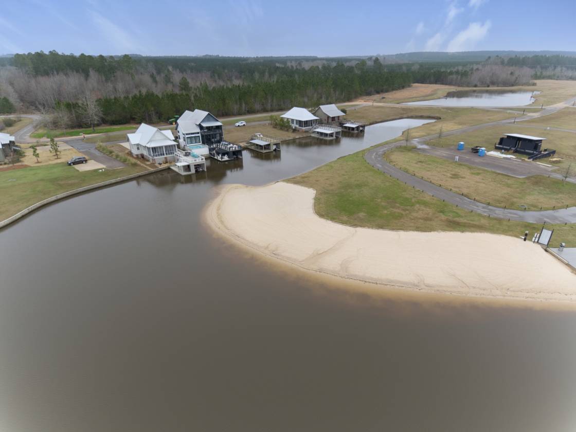 Custom Retreat with Boat House on Big Bay Lake! Lumberton, Lamar County, Mississippi USA