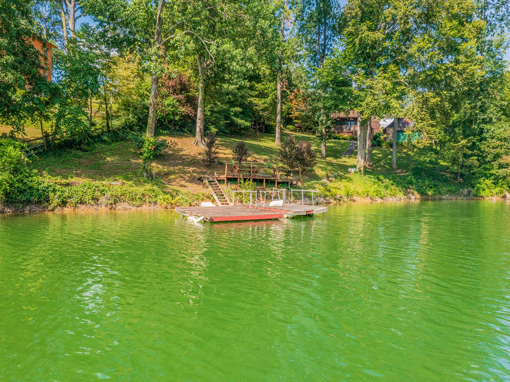 Cherokee Lakefront Home Rutledge, Grainger County, Tennessee USA