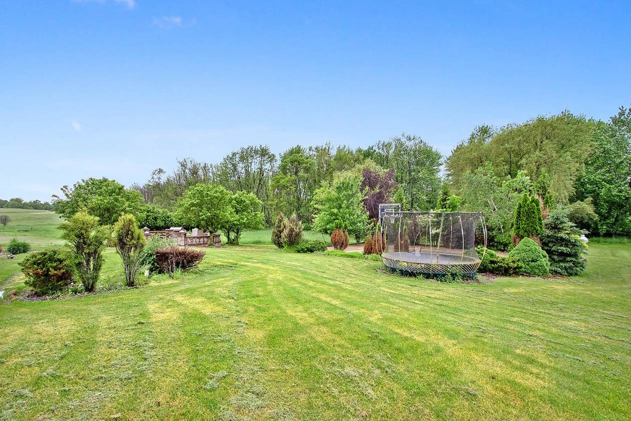 LONG LAKE BEAUTIFUL Brillion, Manitowoc County, Wisconsin USA