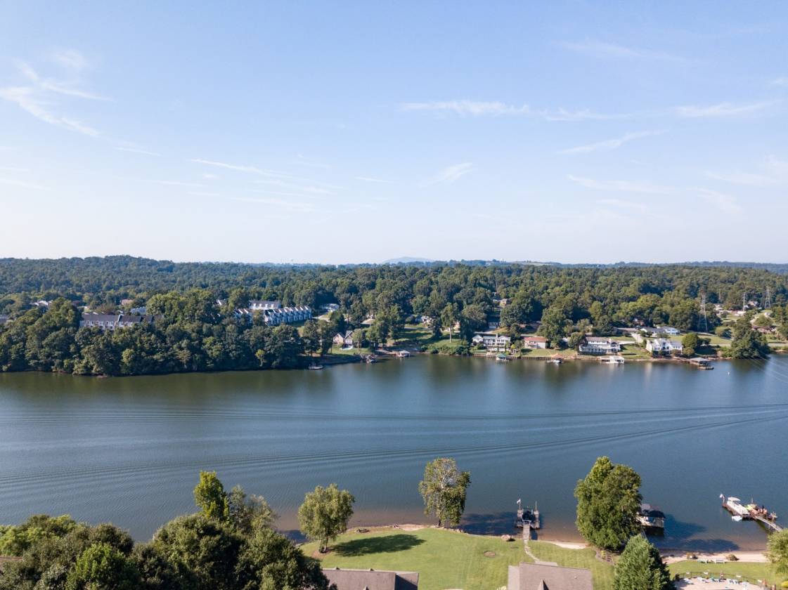 Amazing Lake Hickory Views Hickory, Caldwell County, North Carolina