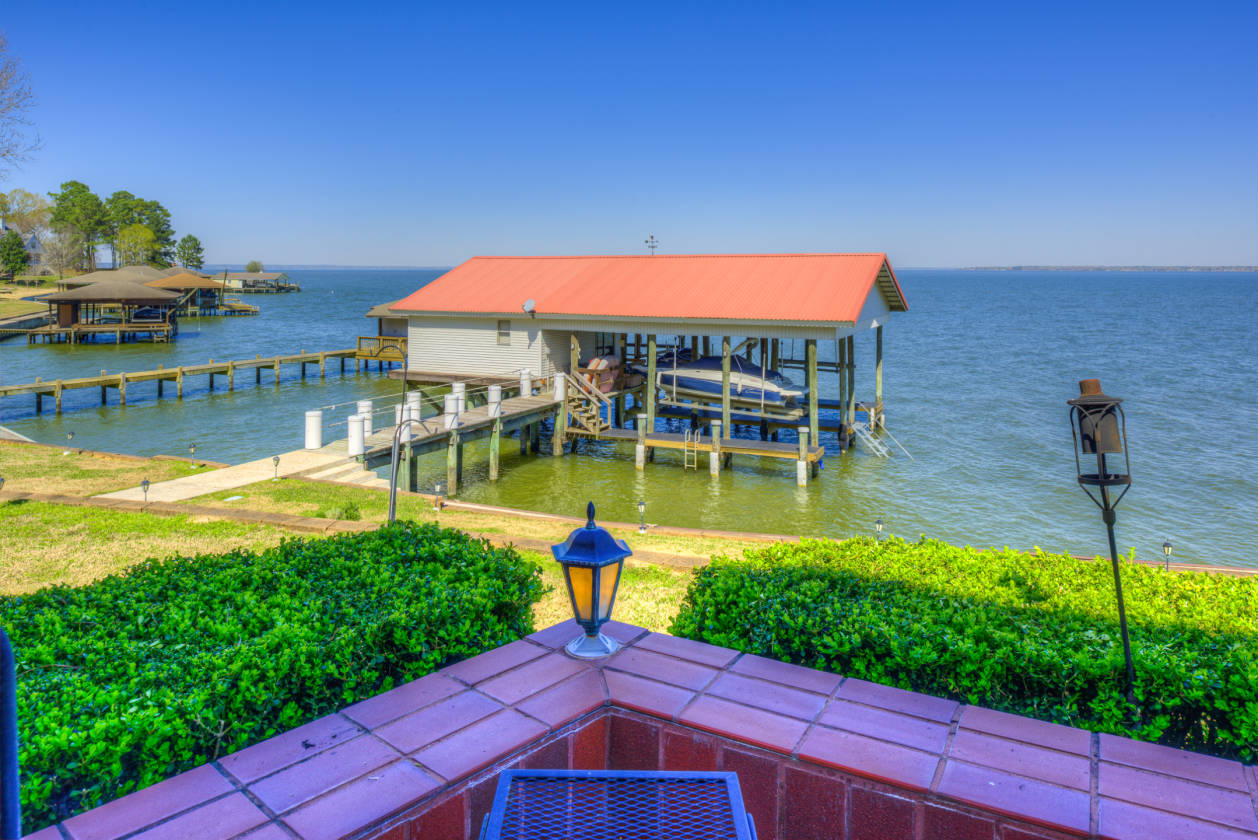 Mediterranean Waterfront Home Cape Royale on Lake Livingston