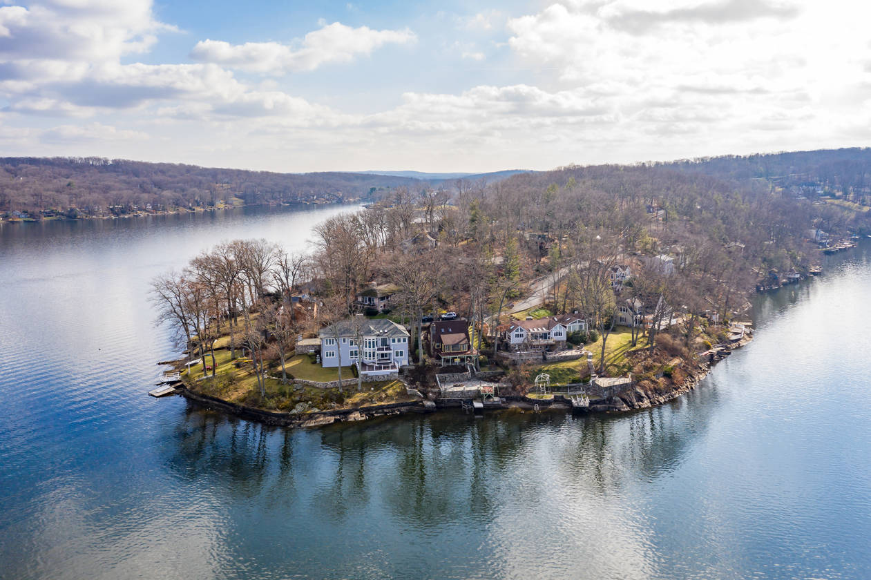 One of a kind Panorama on Candlewood Lake | Danbury, Fairfield County ...