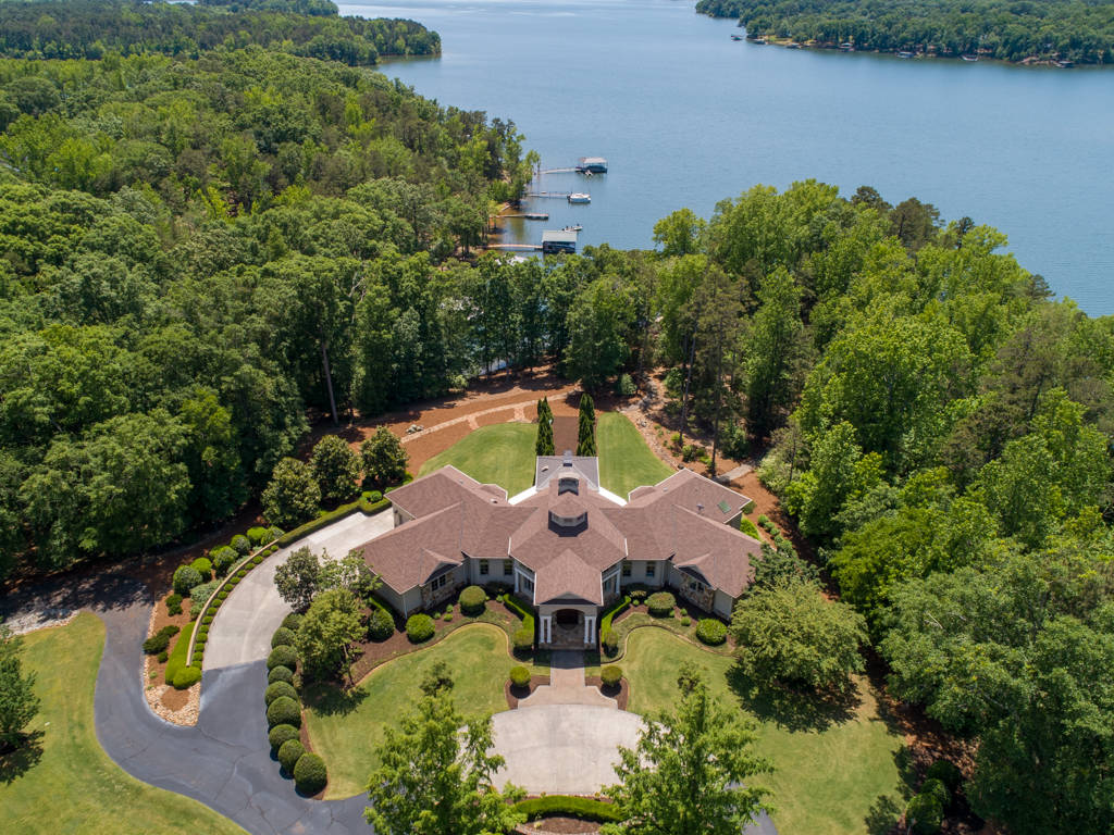 Exceptional Luxury Estate on Lake Hartwell near Anderson, SC