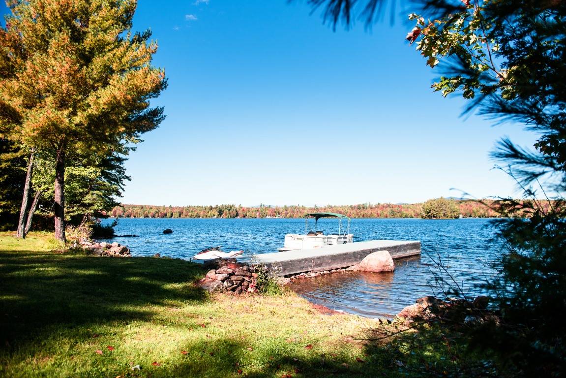 2014 home w/amazing beach. 3 + bdrms, 6 baths. Sunset... New Vineyard