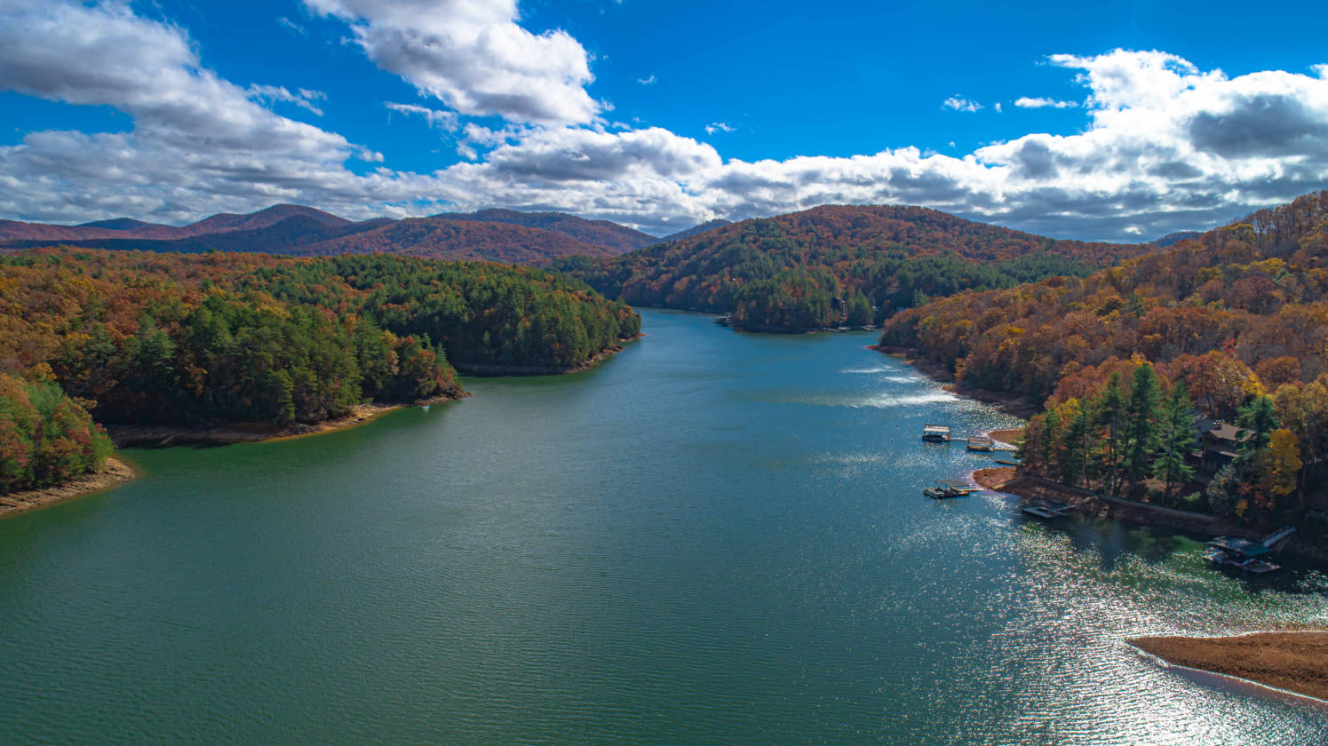 Lake Blue Ridge Beauty with dock, boat launch, deep water | Blue Ridge