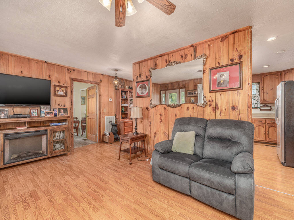 Cherokee Lakefront Home