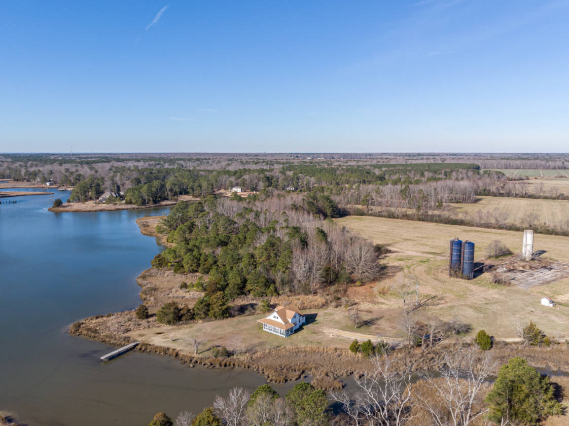 Long views on the Severn River with 28 acres to... Gloucester