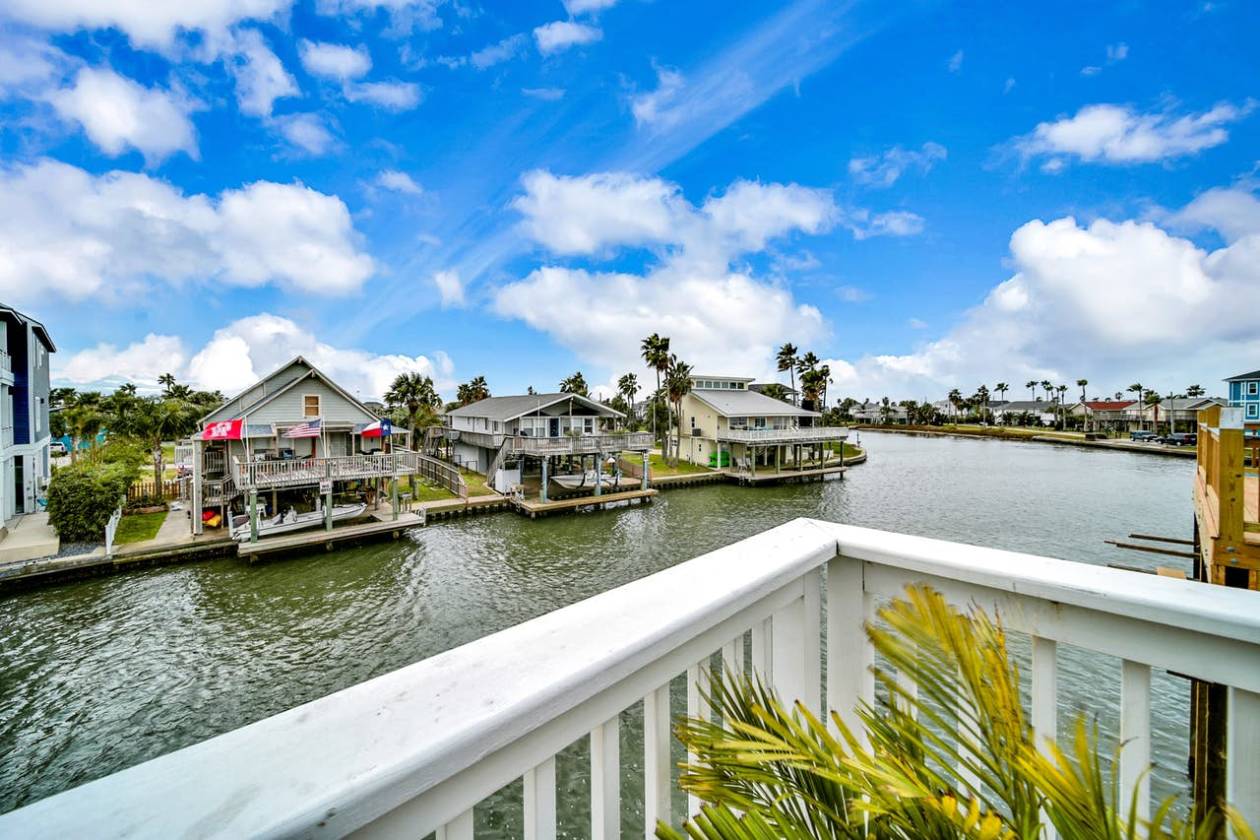 Waterview property Jamaica Beach, Galveston County, Texas