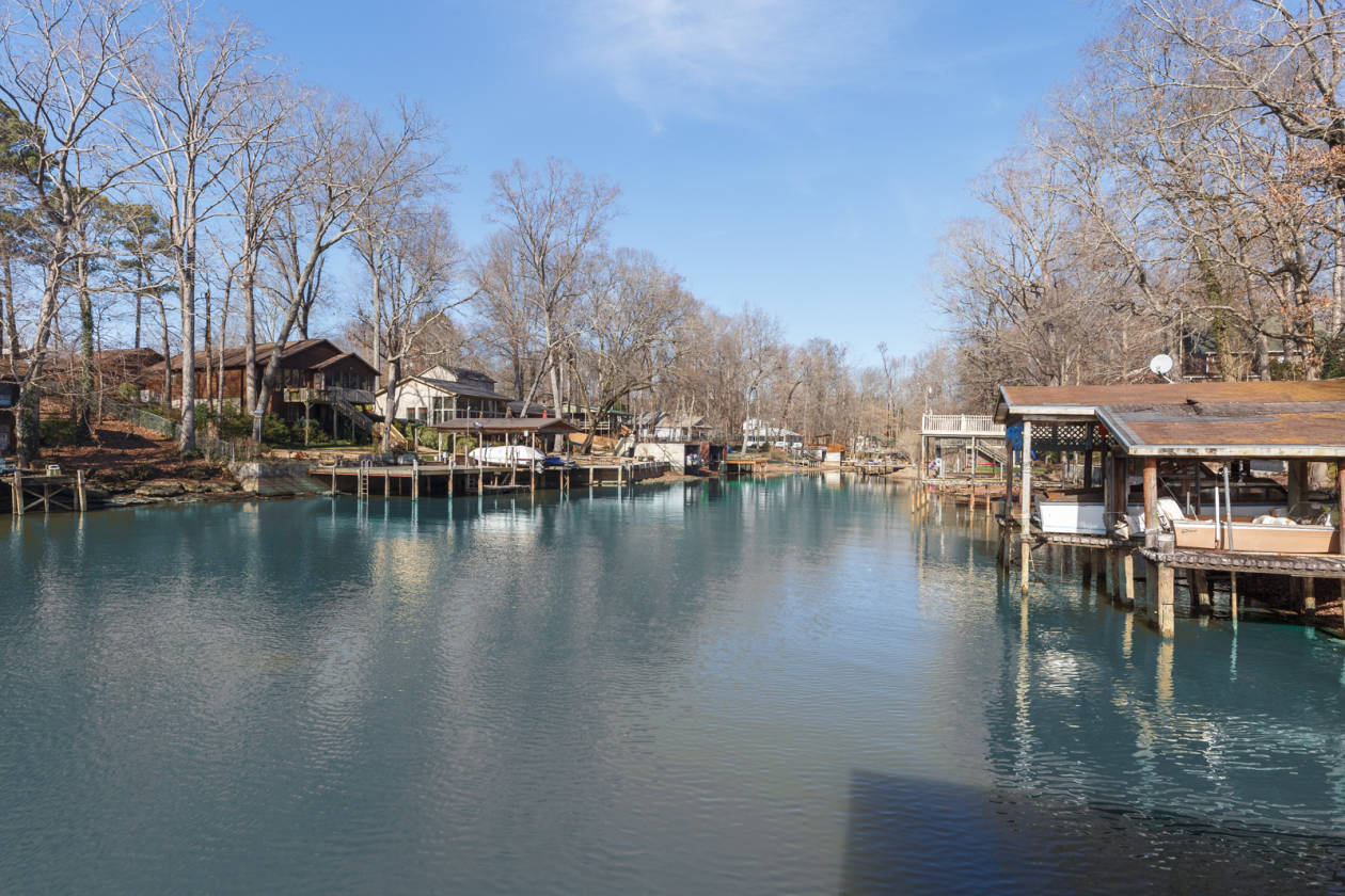 WATERFRONT HOME WHEELER LAKE Athens, Limestone County