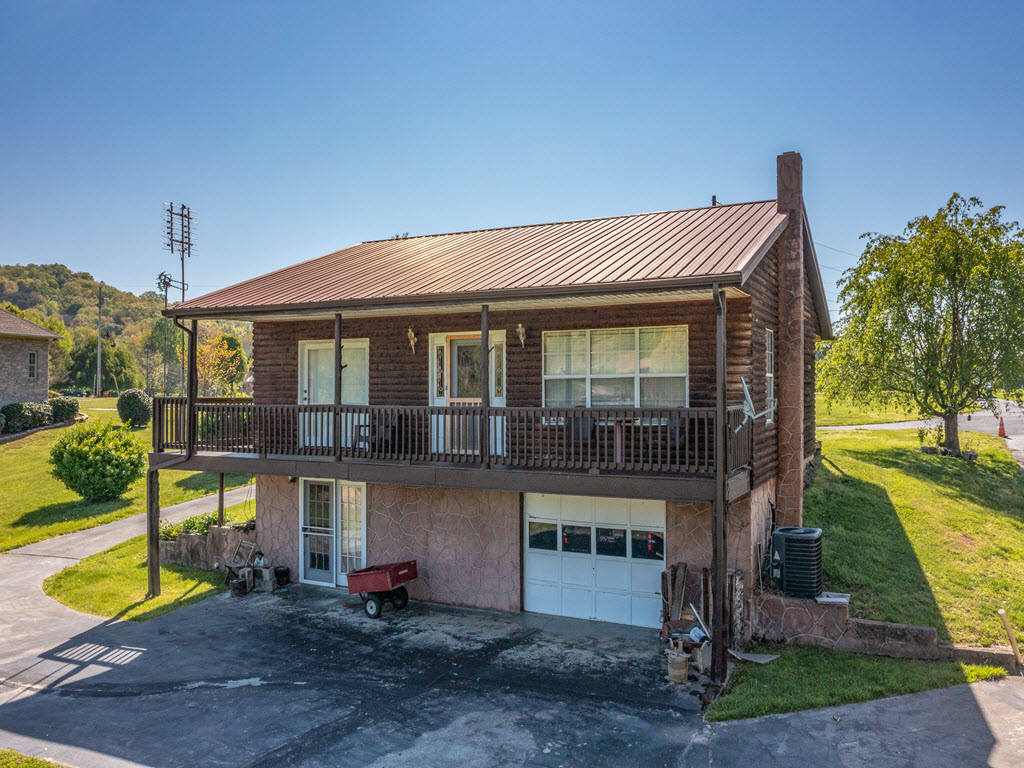 Cherokee Lakefront Home