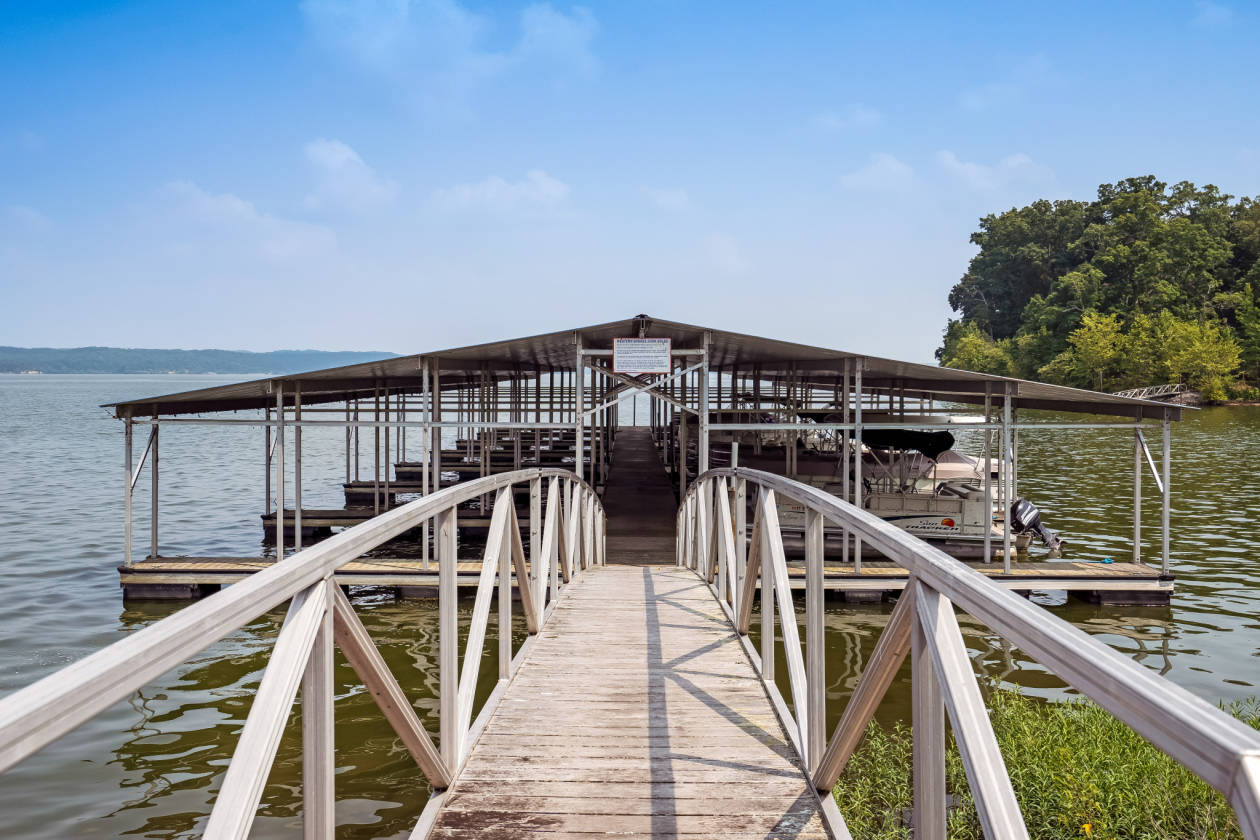 Beautiful Home in Western Shores Kentucky Lake Neighborhood Murray