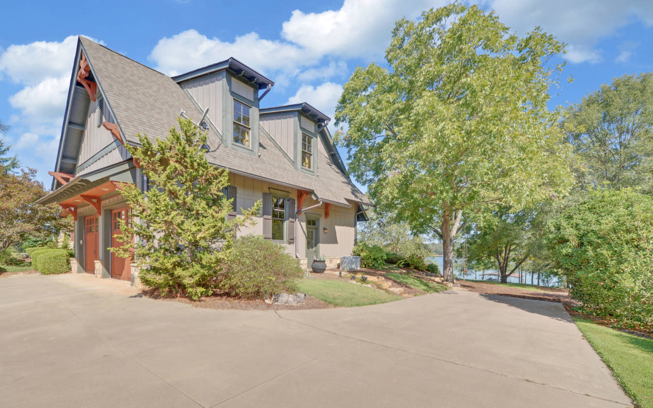 Lake Hartwell at its finest! Hartwell, Hart County, USA