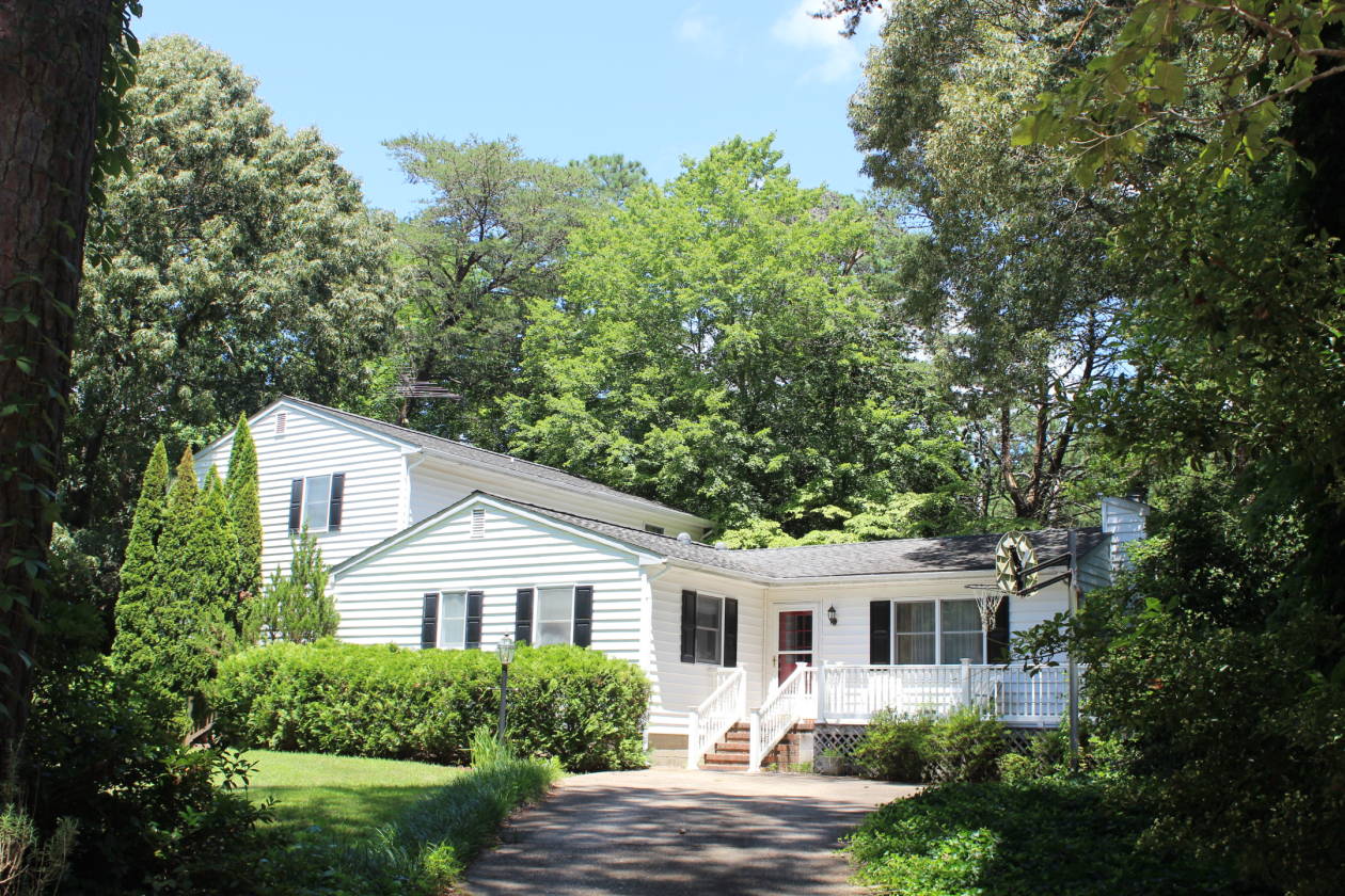 HillsboroughOccohannock CreekUnder Contract Belle Haven,