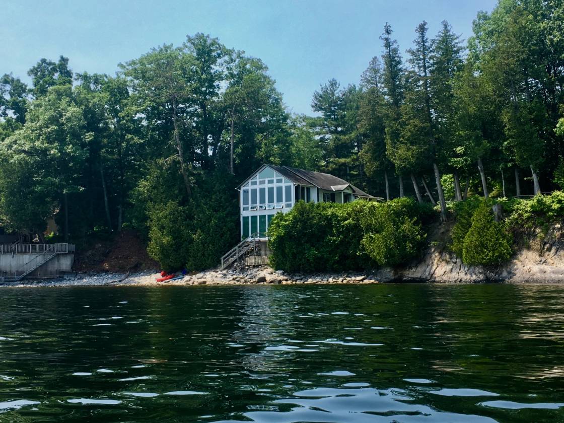 Waterfront 3 bedroom home with expansive views of Lake Champlain