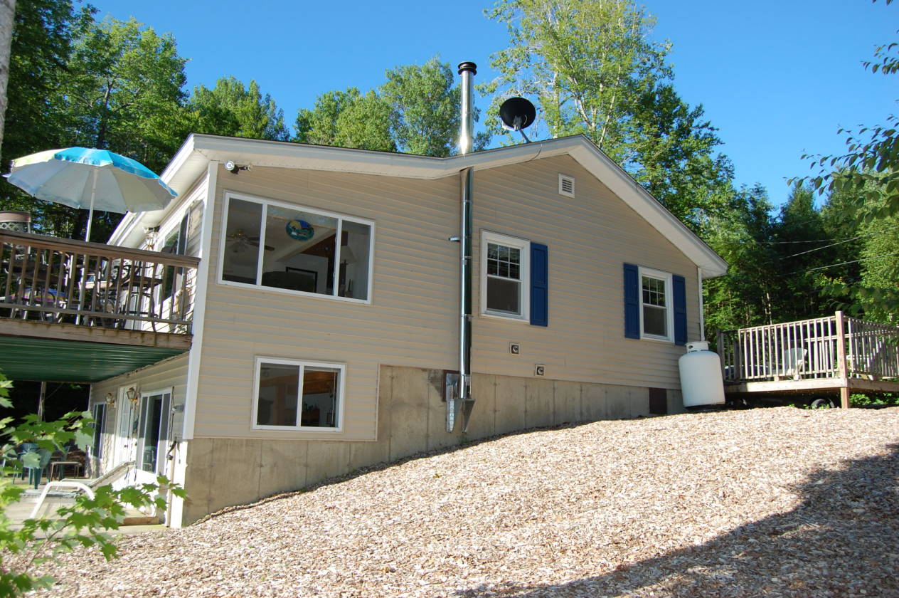 Schoodic Lake, Maine Waterfront Year Round Home With 200