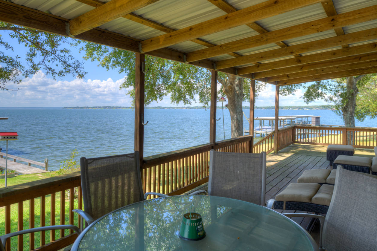 waterfront home Livingston, Polk County, Texas