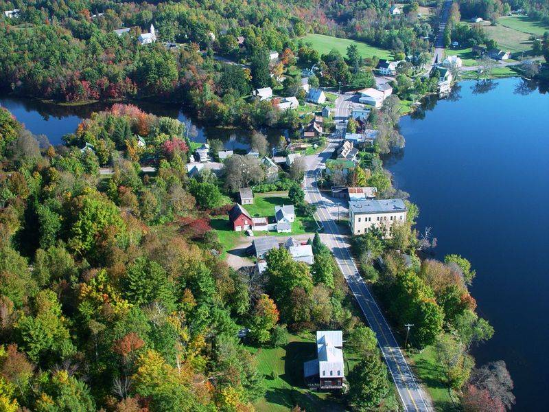 Quaint village living in Mt. Vernon, ME. Minnehonk Lake life Mount