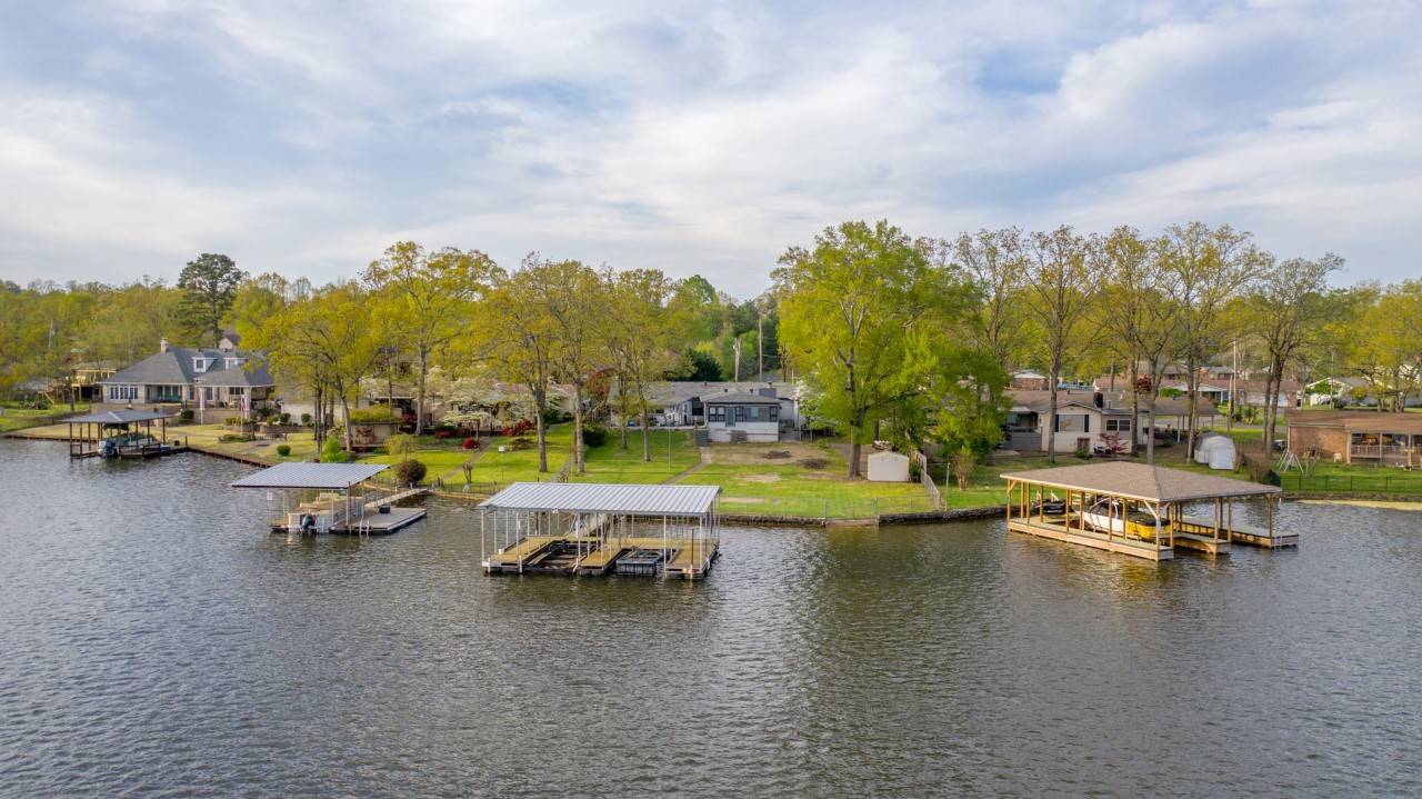 Waterfront on Lake Hamilton, level lot, sea wall, boat ramp,... Hot Springs National Park