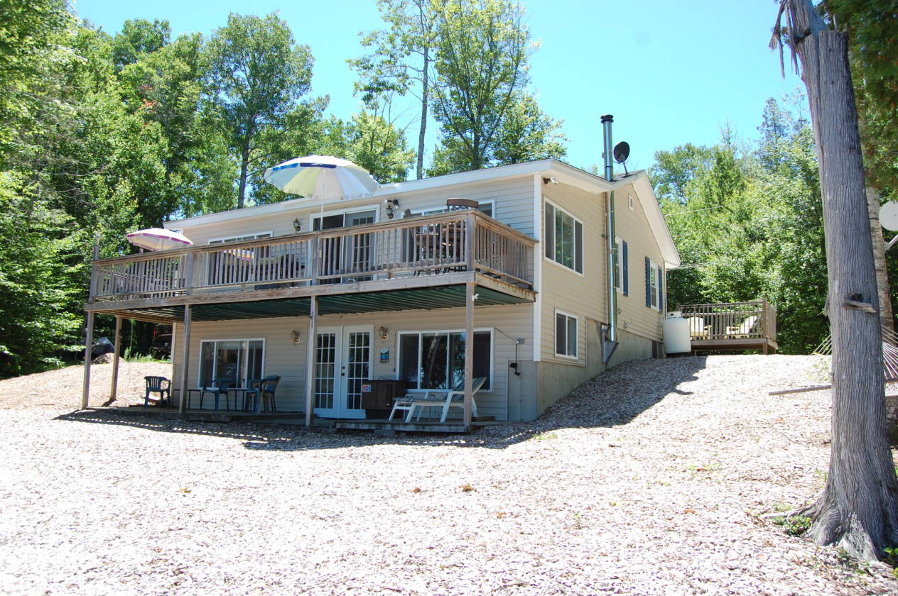 Schoodic Lake, Maine Waterfront Year Round Home With 200