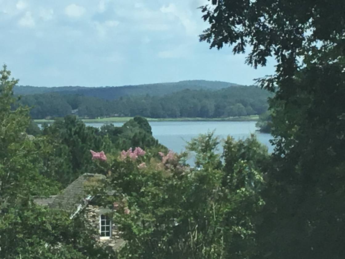 Waterfront lot in Prestigious Heron Bay on Badin lake New London