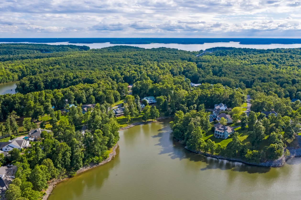 Waterfront Home | Grand Rivers, Livingston County, Kentucky