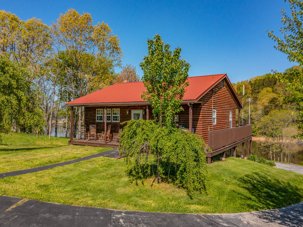 Cherokee Lakefront Home